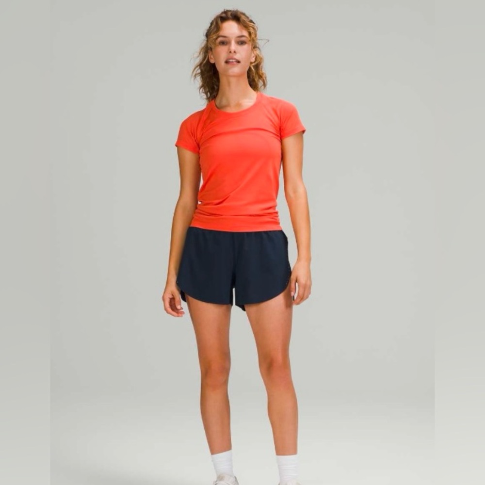 Lululemon Find Your Pace Lined High-Rise Short
3"'
True Navy
Size 4